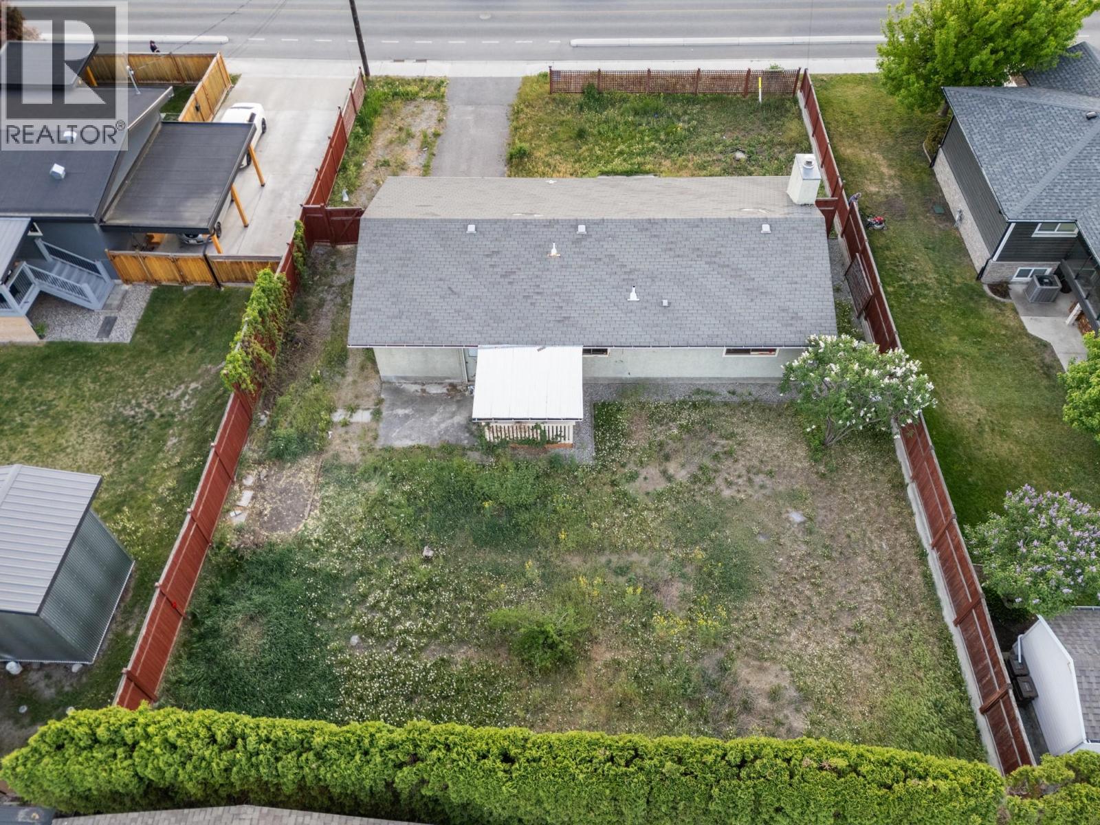 2429 Ethel Street, Kelowna, British Columbia  V1Y 3A4 - Photo 9 - 10385023