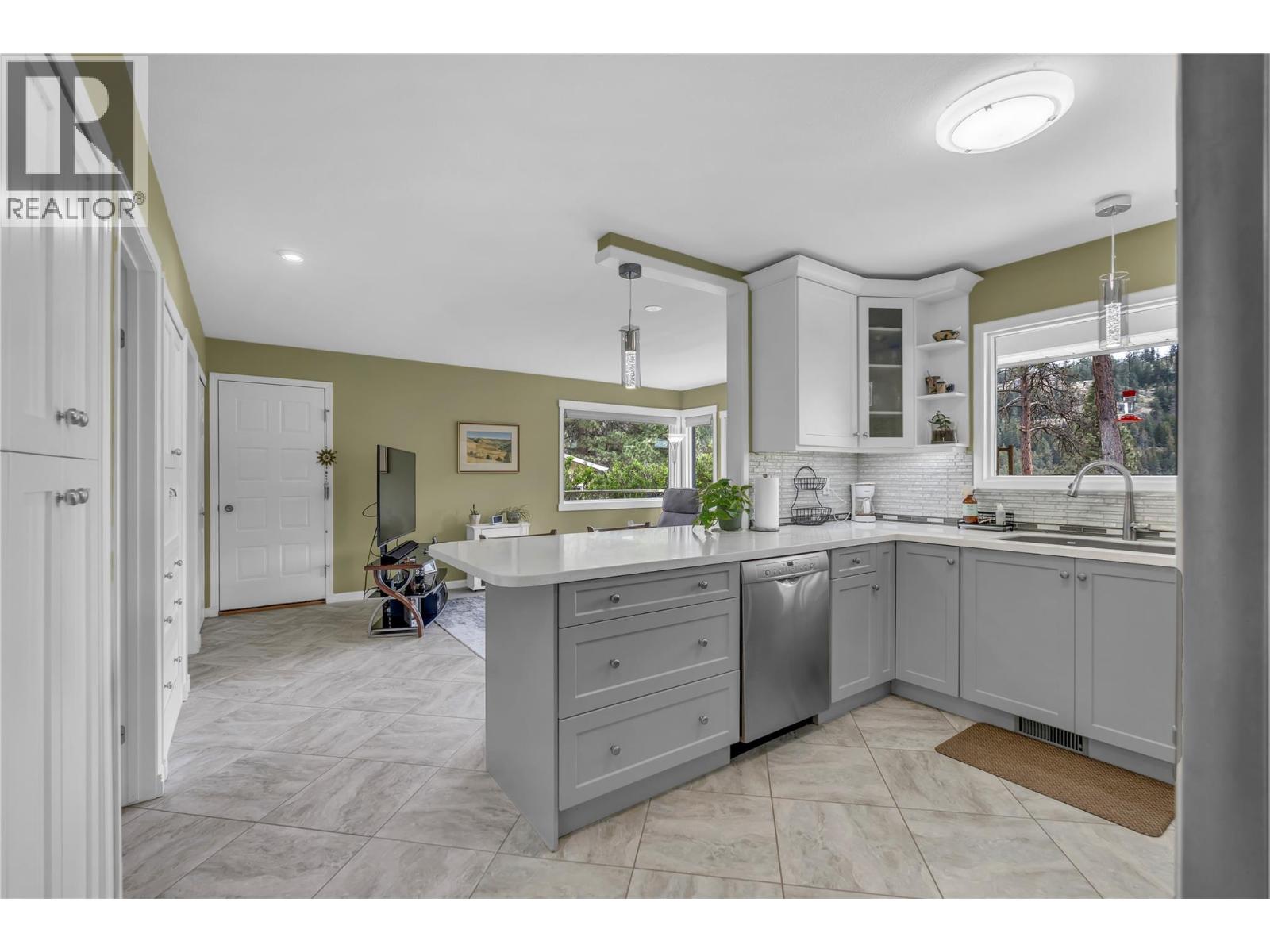 103 Eagle Drive, Kaleden, British Columbia  V0H 1K0 - Photo 14 - 10387045