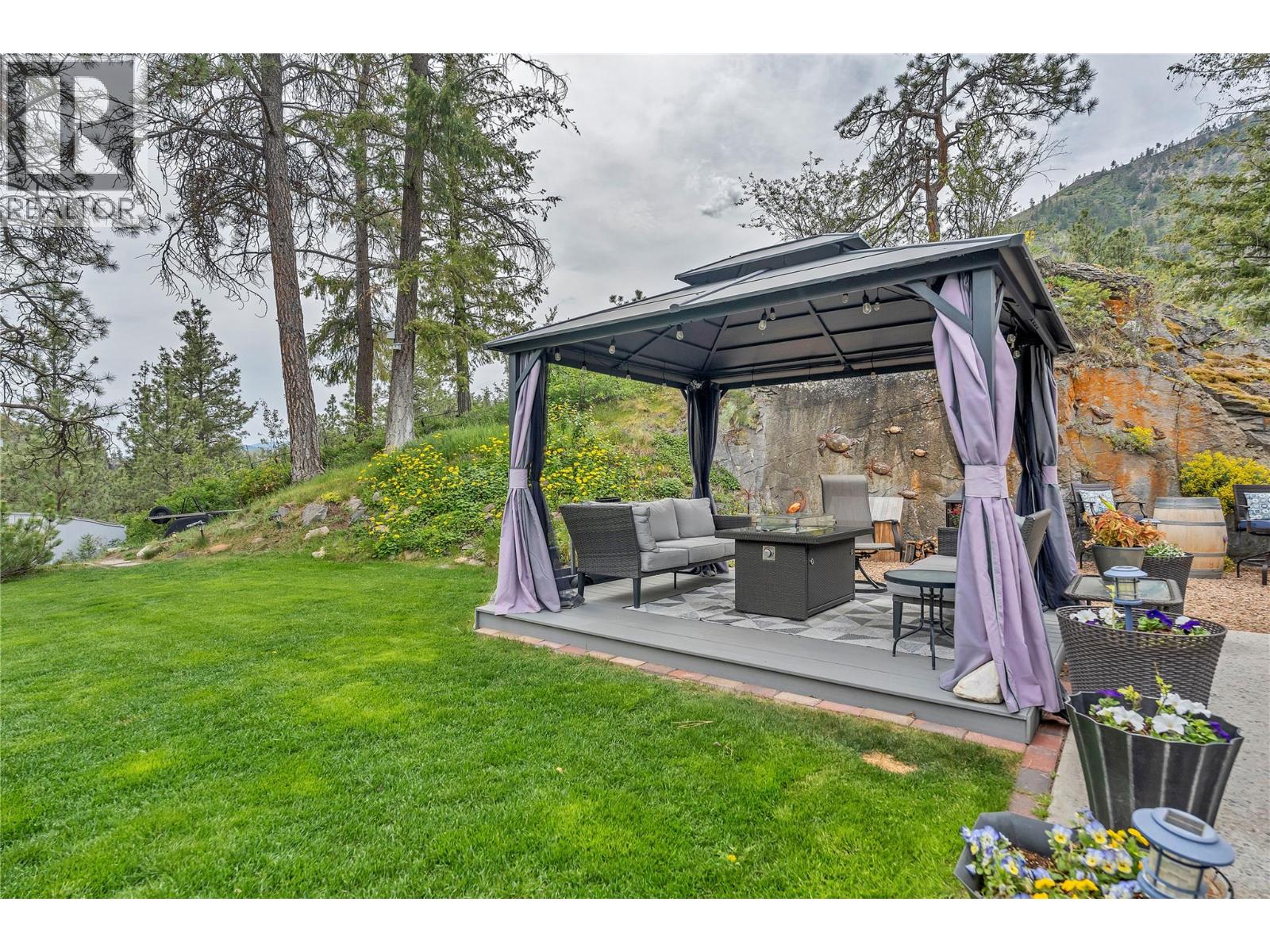 103 Eagle Drive, Kaleden, British Columbia  V0H 1K0 - Photo 36 - 10387045