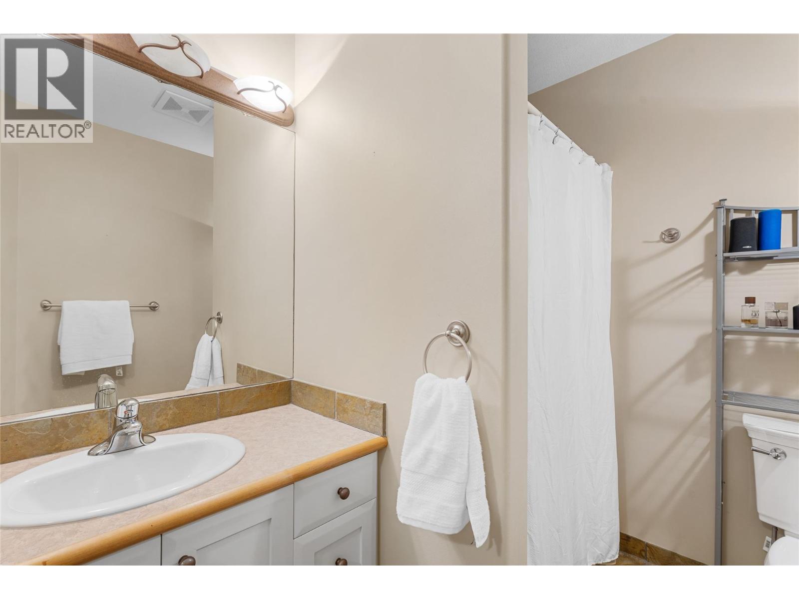 1778 Vineyard Drive, Kelowna, British Columbia  V4T 2W7 - Photo 30 - 10386585