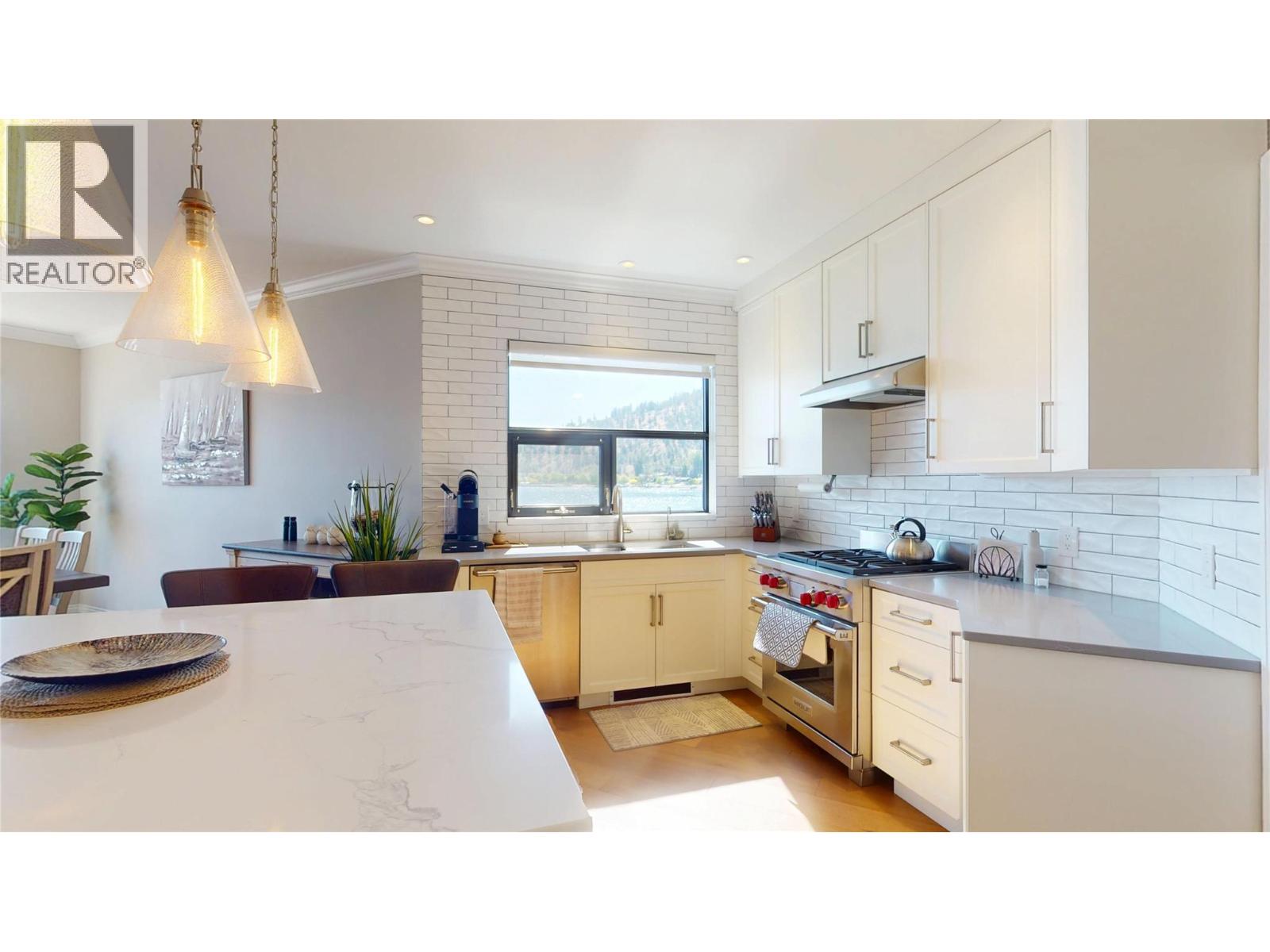 4200 Beach Avenue Unit# 305, Peachland, British Columbia  V0H 1X6 - Photo 6 - 10387024