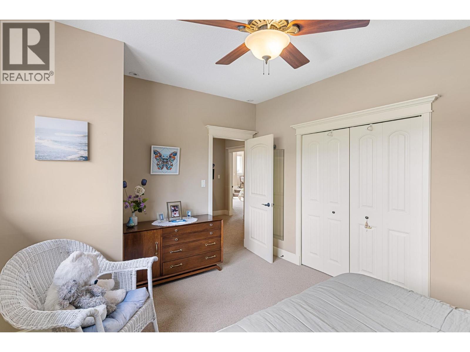1011 Foothills Court, Vernon, British Columbia  V1B 3Z5 - Photo 29 - 10387000
