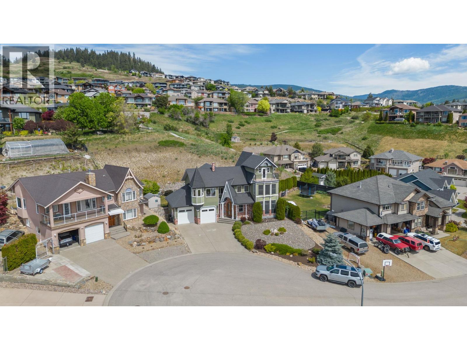 1011 Foothills Court, Vernon, British Columbia  V1B 3Z5 - Photo 48 - 10387000