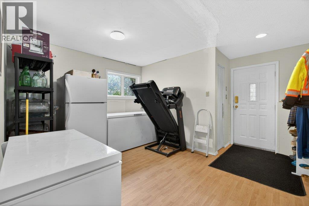 3930 10 Avenue Ne, Salmon Arm, British Columbia  V1E 2S2 - Photo 35 - 10386377