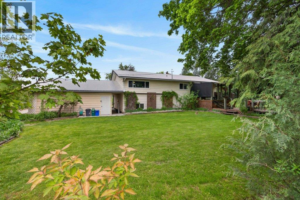 3930 10 Avenue Ne, Salmon Arm, British Columbia  V1E 2S2 - Photo 72 - 10386377