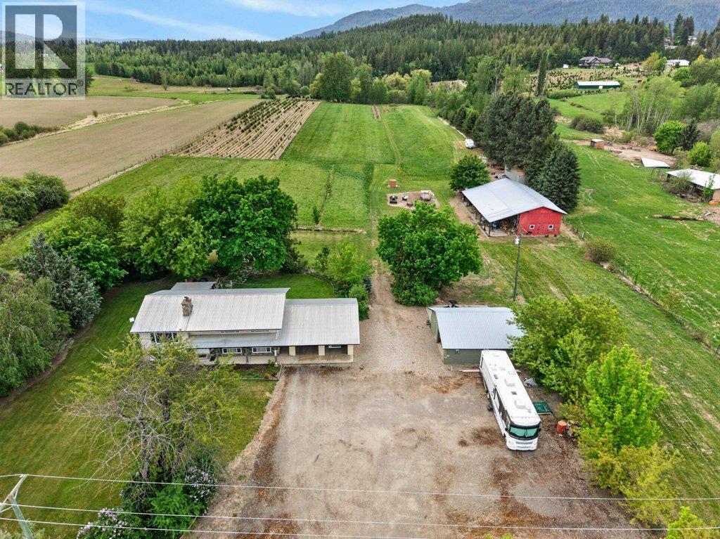 3930 10 Avenue Ne, Salmon Arm, British Columbia  V1E 2S2 - Photo 92 - 10386377