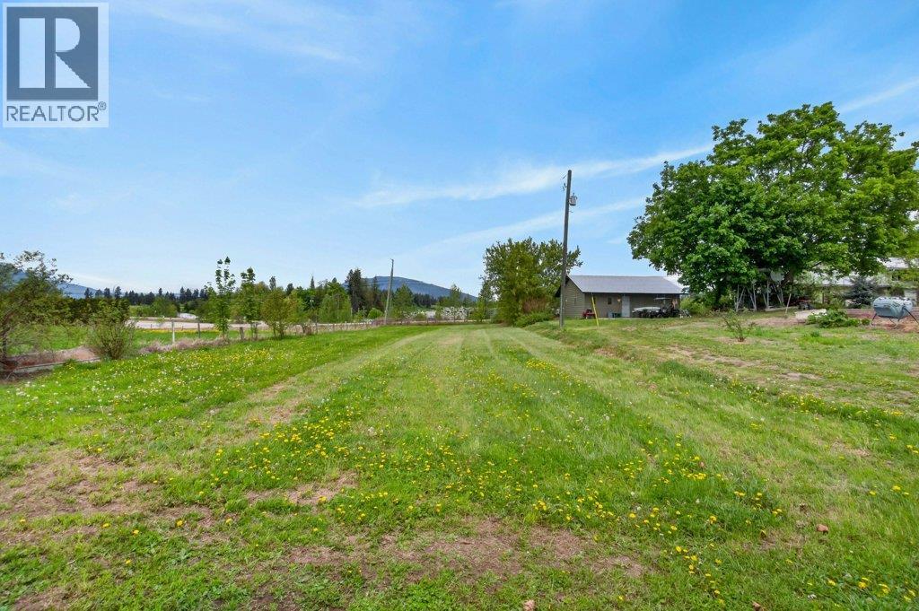 3930 10 Avenue Ne, Salmon Arm, British Columbia  V1E 2S2 - Photo 93 - 10386377