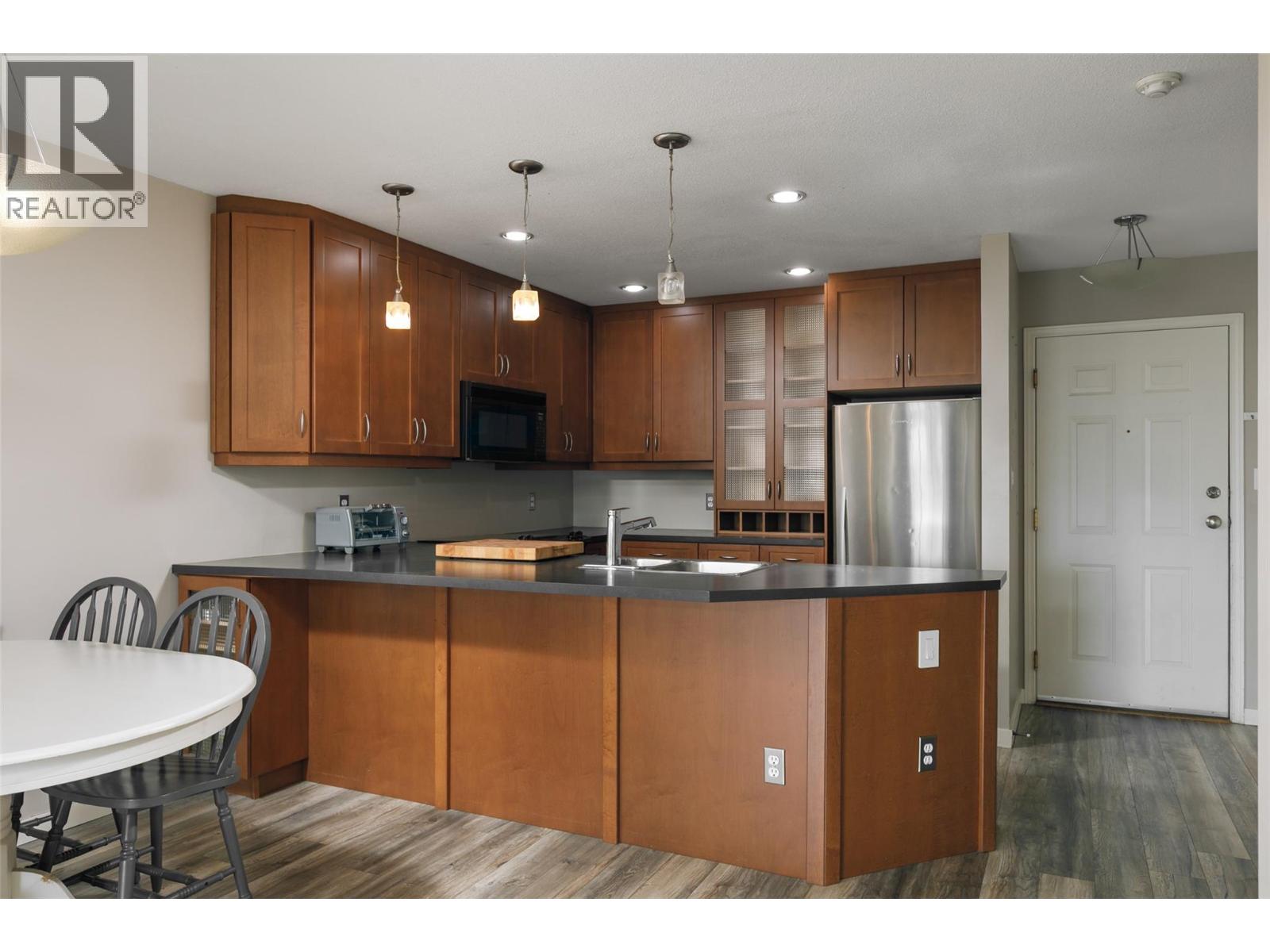 400 Sutton Crescent Unit# 313, Kelowna, British Columbia  V1V 1Y3 - Photo 11 - 10386048