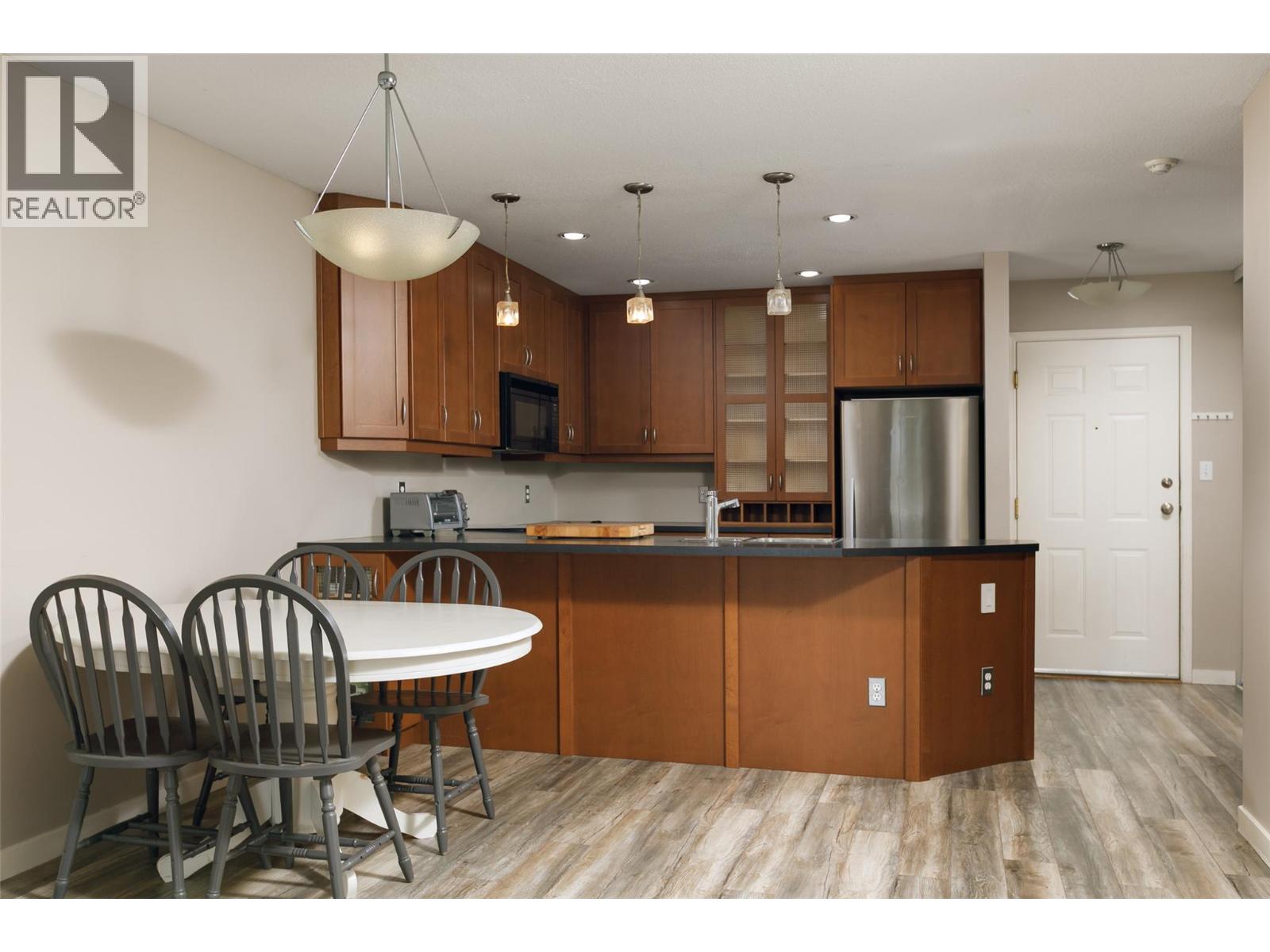 400 Sutton Crescent Unit# 313, Kelowna, British Columbia  V1V 1Y3 - Photo 7 - 10386048