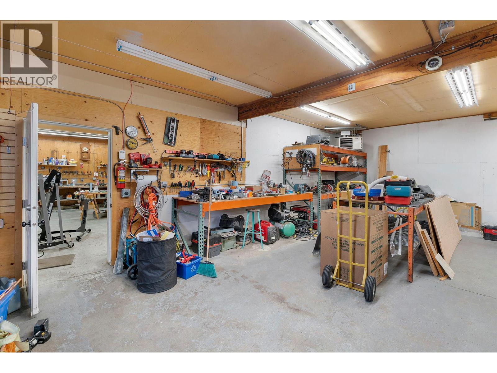 242 Haynes Street, Penticton, British Columbia  V2A 5R9 - Photo 34 - 10387039