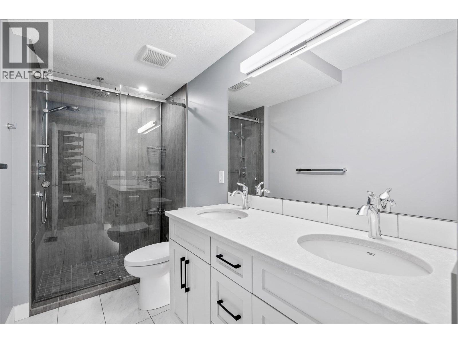 6842 Madrid Way, Kelowna, British Columbia  V1Z 3R8 - Photo 21 - 10386935
