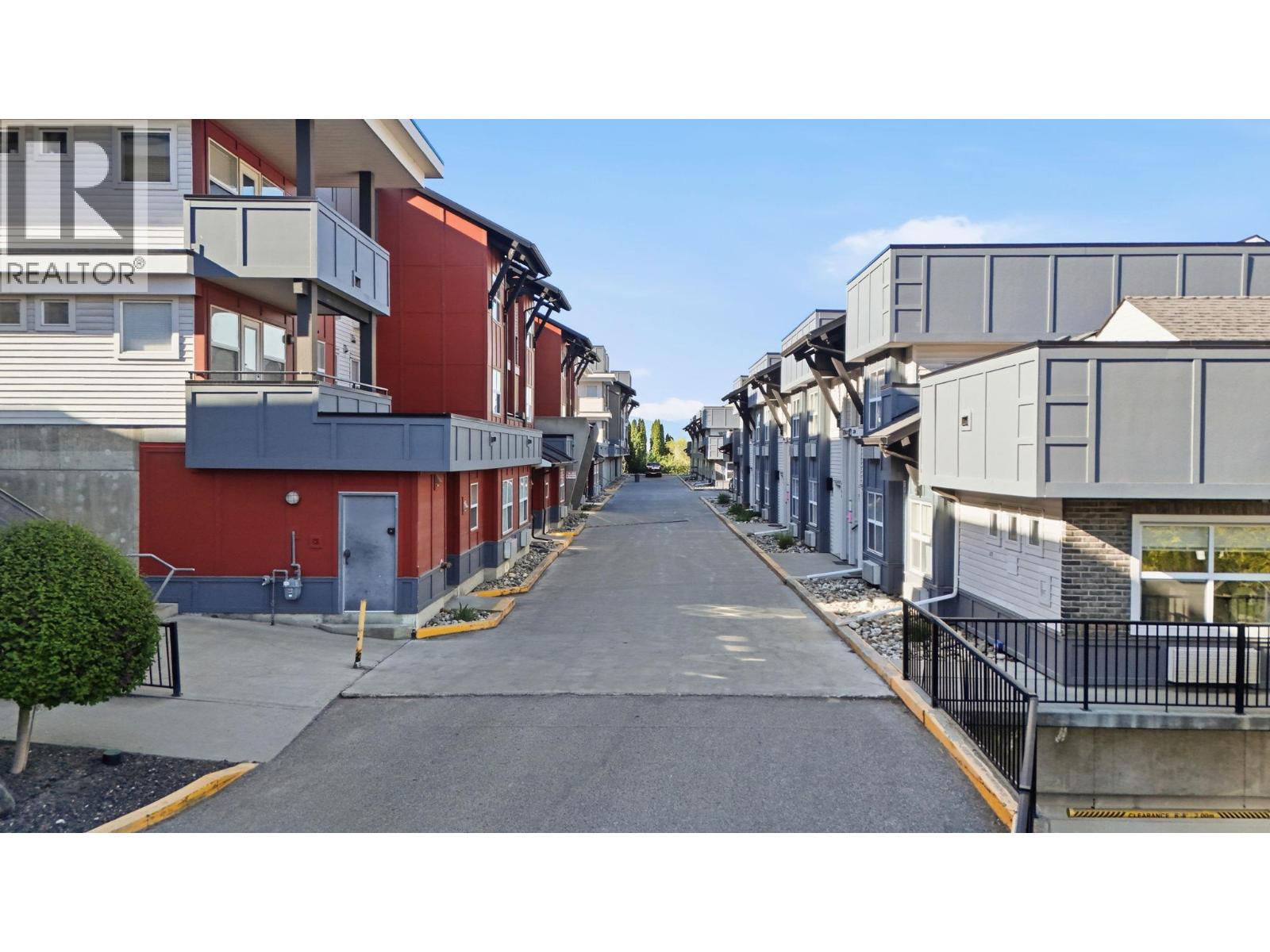 1483 Glenmore Road Unit# 311, Kelowna, British Columbia  V1V 2C5 - Photo 2 - 10387115