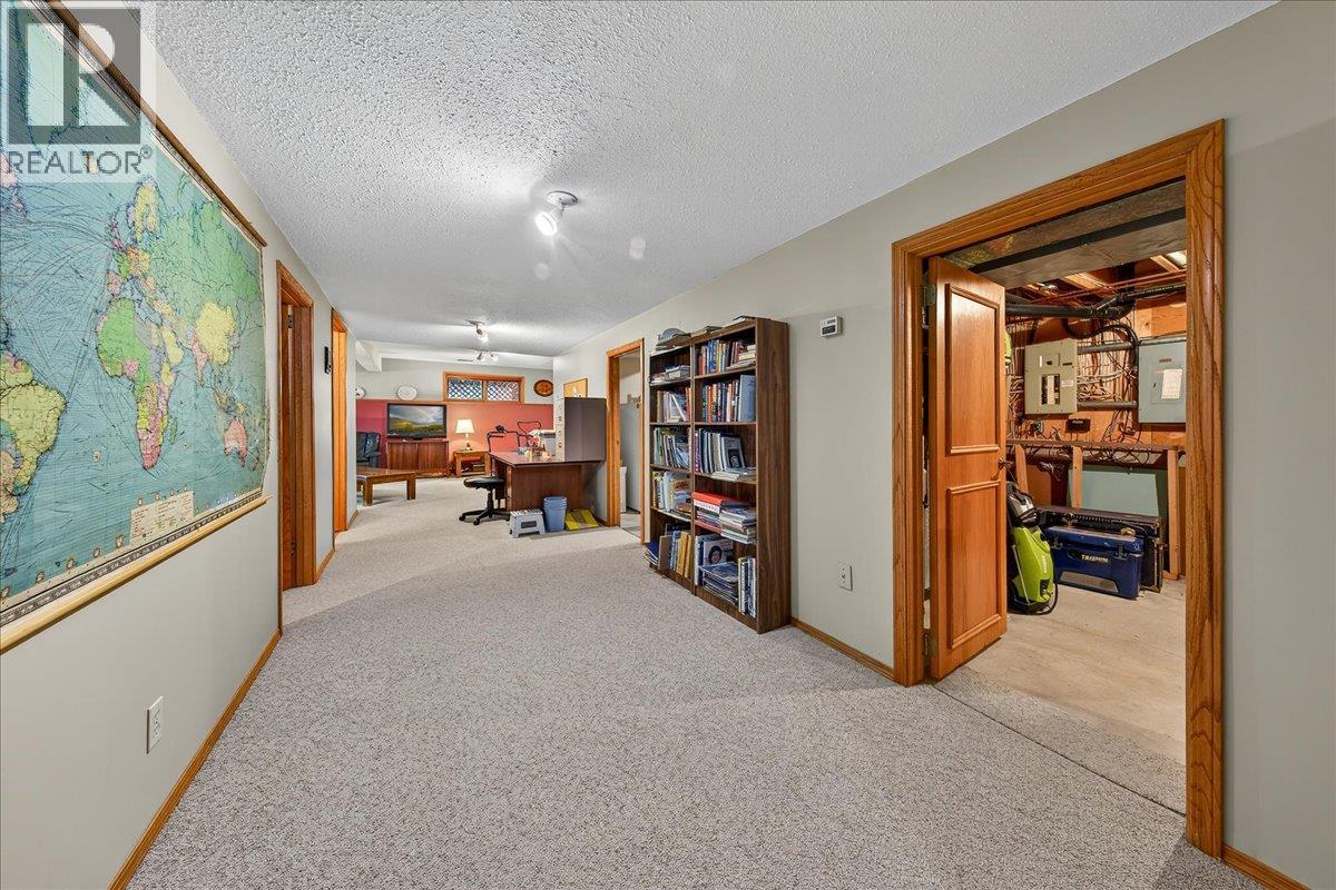 4551 Columbia View Road, Fairmont Hot Springs, British Columbia  V0B 1L2 - Photo 31 - 10386885