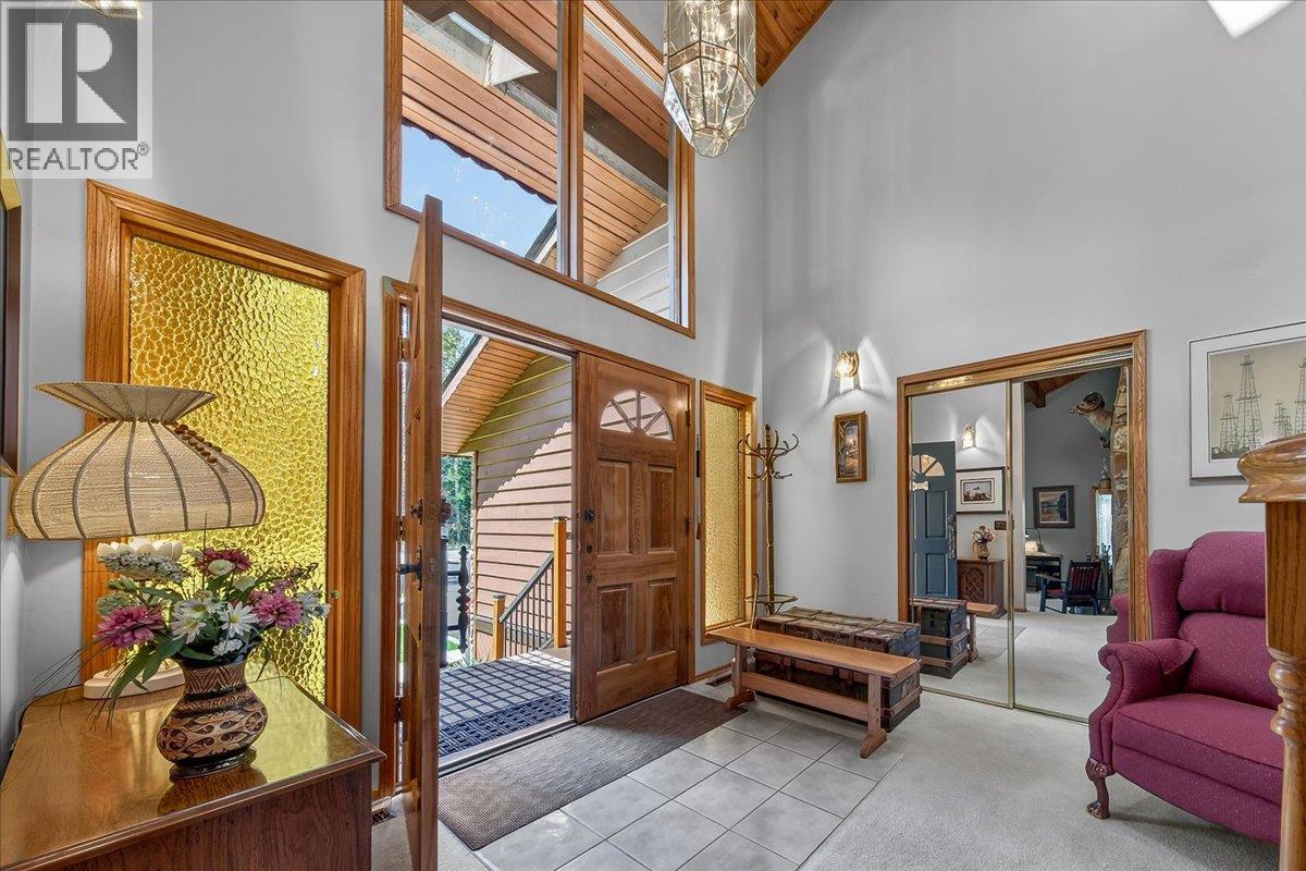 4551 Columbia View Road, Fairmont Hot Springs, British Columbia  V0B 1L2 - Photo 6 - 10386885