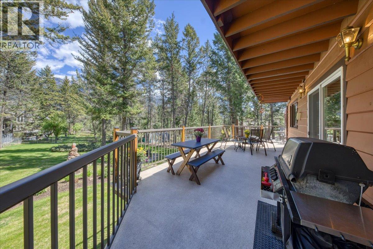 4551 Columbia View Road, Fairmont Hot Springs, British Columbia  V0B 1L2 - Photo 61 - 10386885