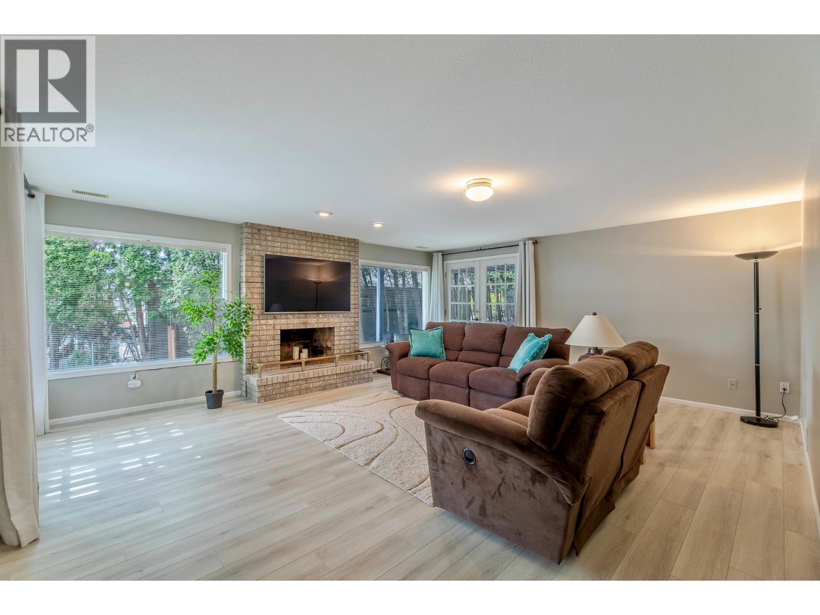 126 Brentview Place, Penticton, British Columbia  V2A 8H2 - Photo 32 - 10386767