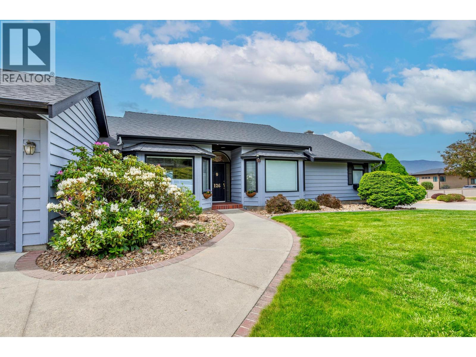 126 Brentview Place, Penticton, British Columbia  V2A 8H2 - Photo 4 - 10386767