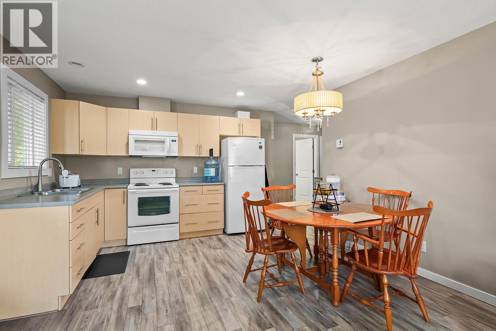 4002 25 Street, Vernon, British Columbia  V1T 4R7 - Photo 24 - 10386714