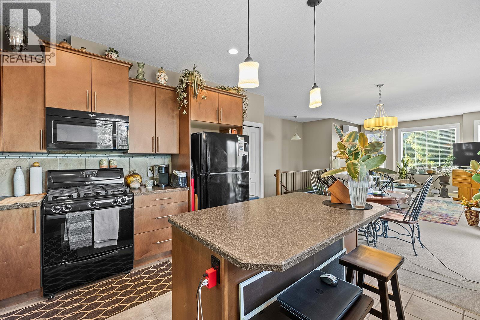 4002 25 Street, Vernon, British Columbia  V1T 4R7 - Photo 6 - 10386714