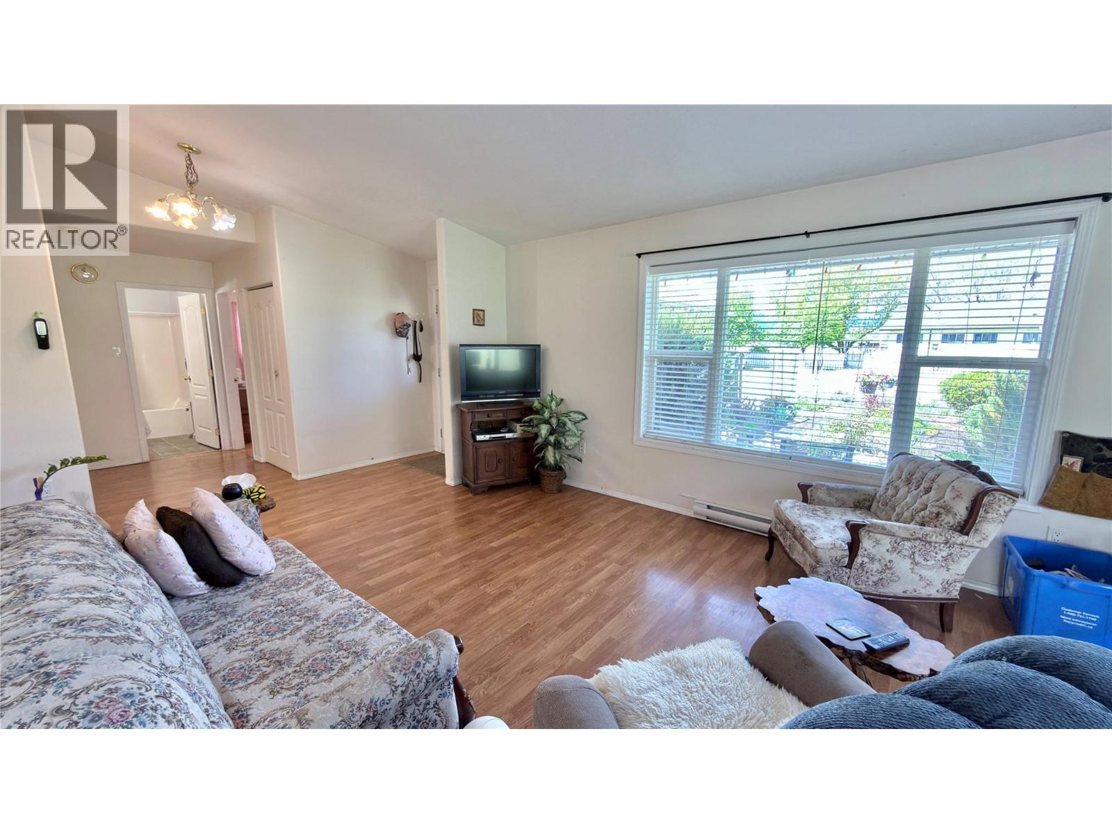 816 Division Street, Midway, British Columbia  V0H 1M0 - Photo 27 - 10387037