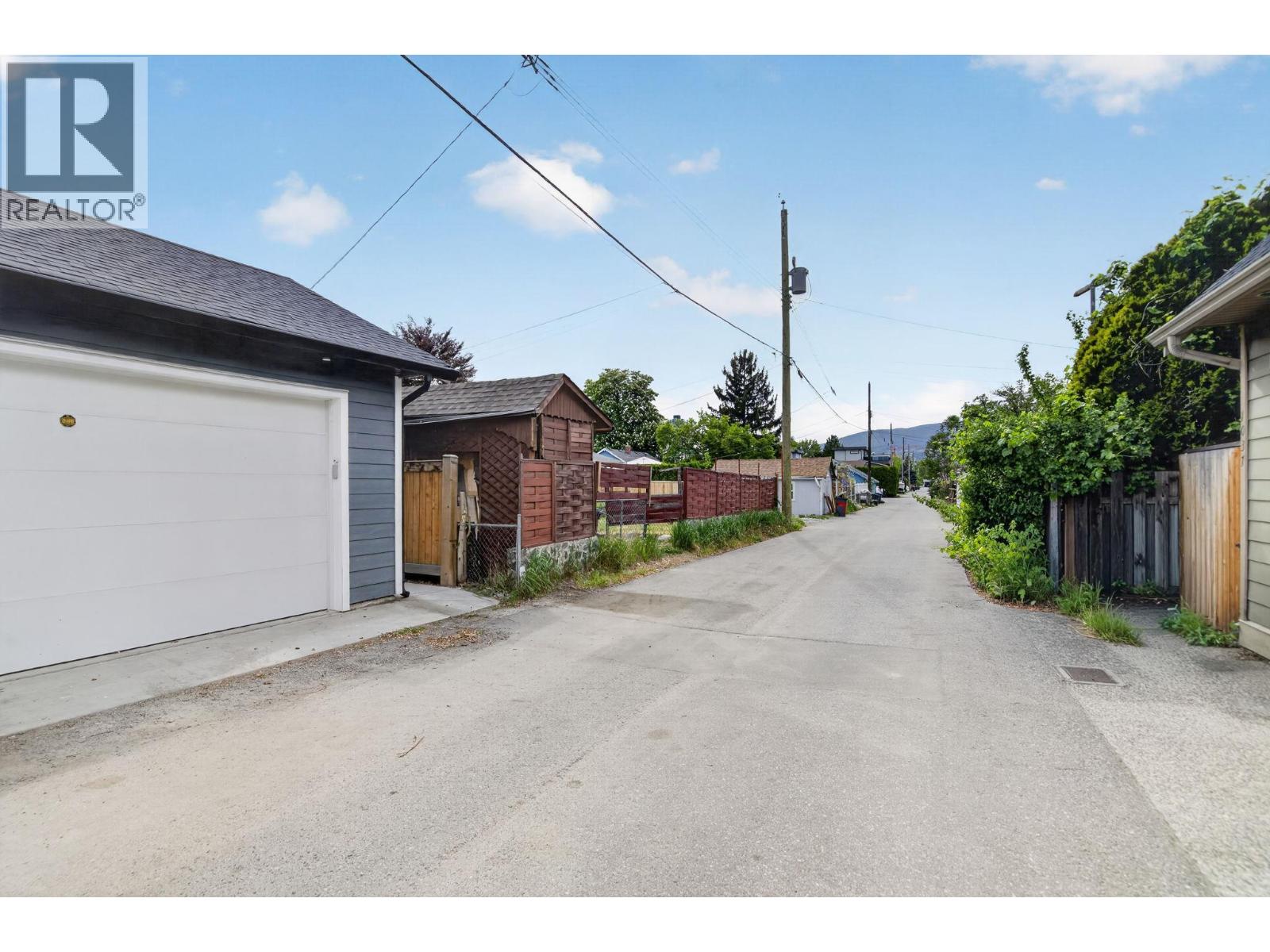 1038 Stockwell Avenue Unit# 1, Kelowna, British Columbia  V1Y 6W5 - Photo 23 - 10386898
