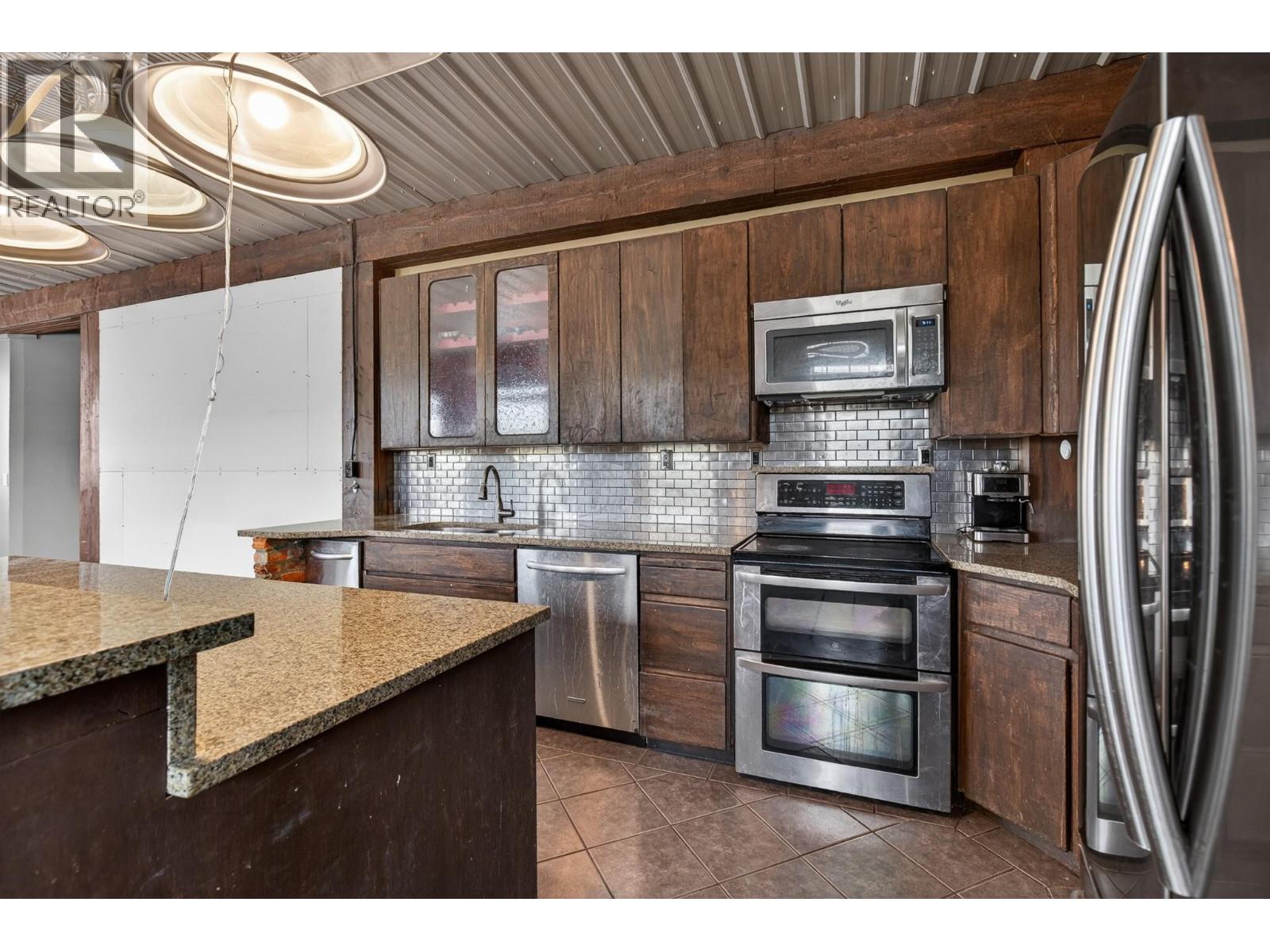 6245 97 Highway, Vernon, British Columbia  V1B 3R4 - Photo 46 - 10386448
