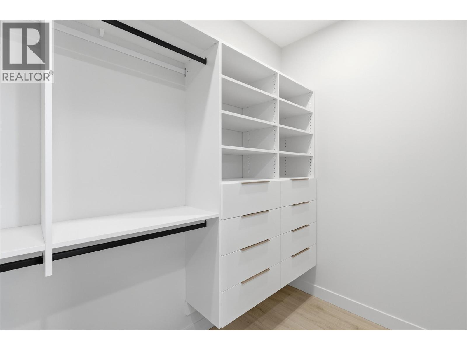 38 Rue Cheval Noir Unit# 327, Kamloops, British Columbia  V1S 0G4 - Photo 39 - 10385983
