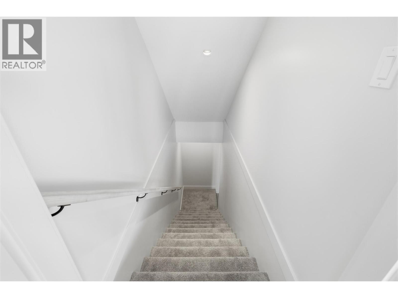 38 Rue Cheval Noir Unit# 327, Kamloops, British Columbia  V1S 0G4 - Photo 46 - 10385983