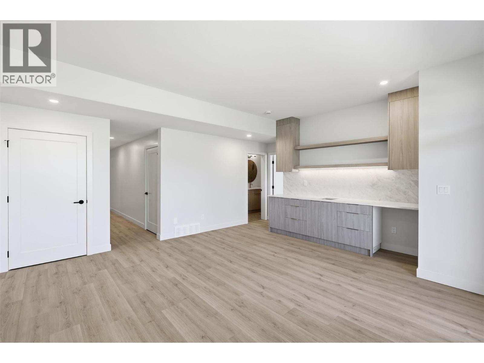 38 Rue Cheval Noir Unit# 327, Kamloops, British Columbia  V1S 0G4 - Photo 49 - 10385983