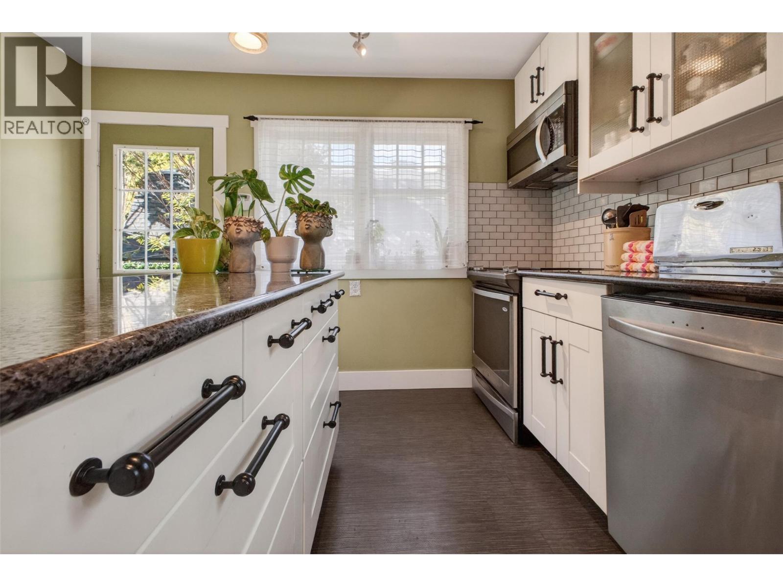 260 Lake Avenue, Kelowna, British Columbia  V1Y 5W7 - Photo 35 - 10387088