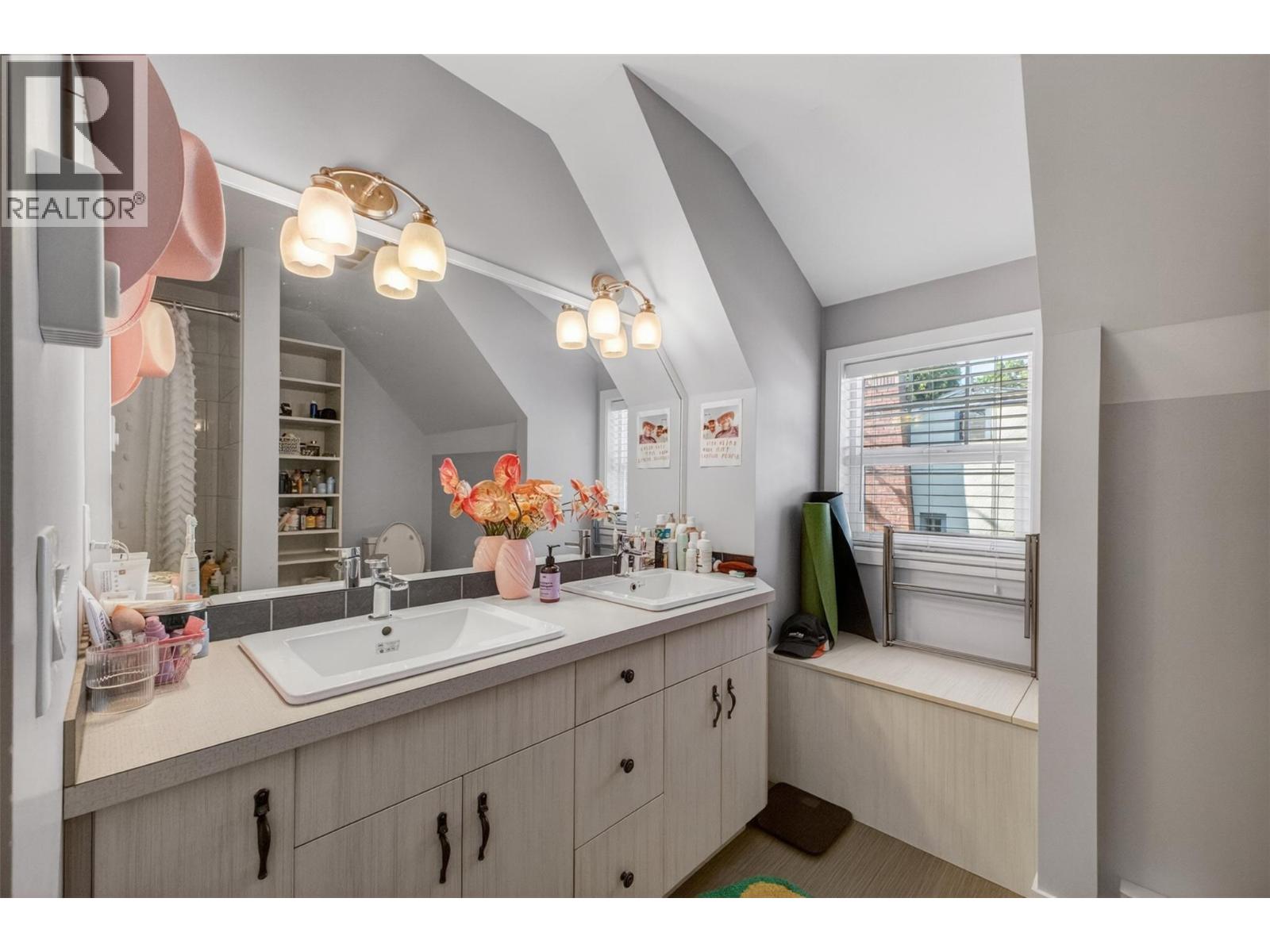 260 Lake Avenue, Kelowna, British Columbia  V1Y 5W7 - Photo 80 - 10387088