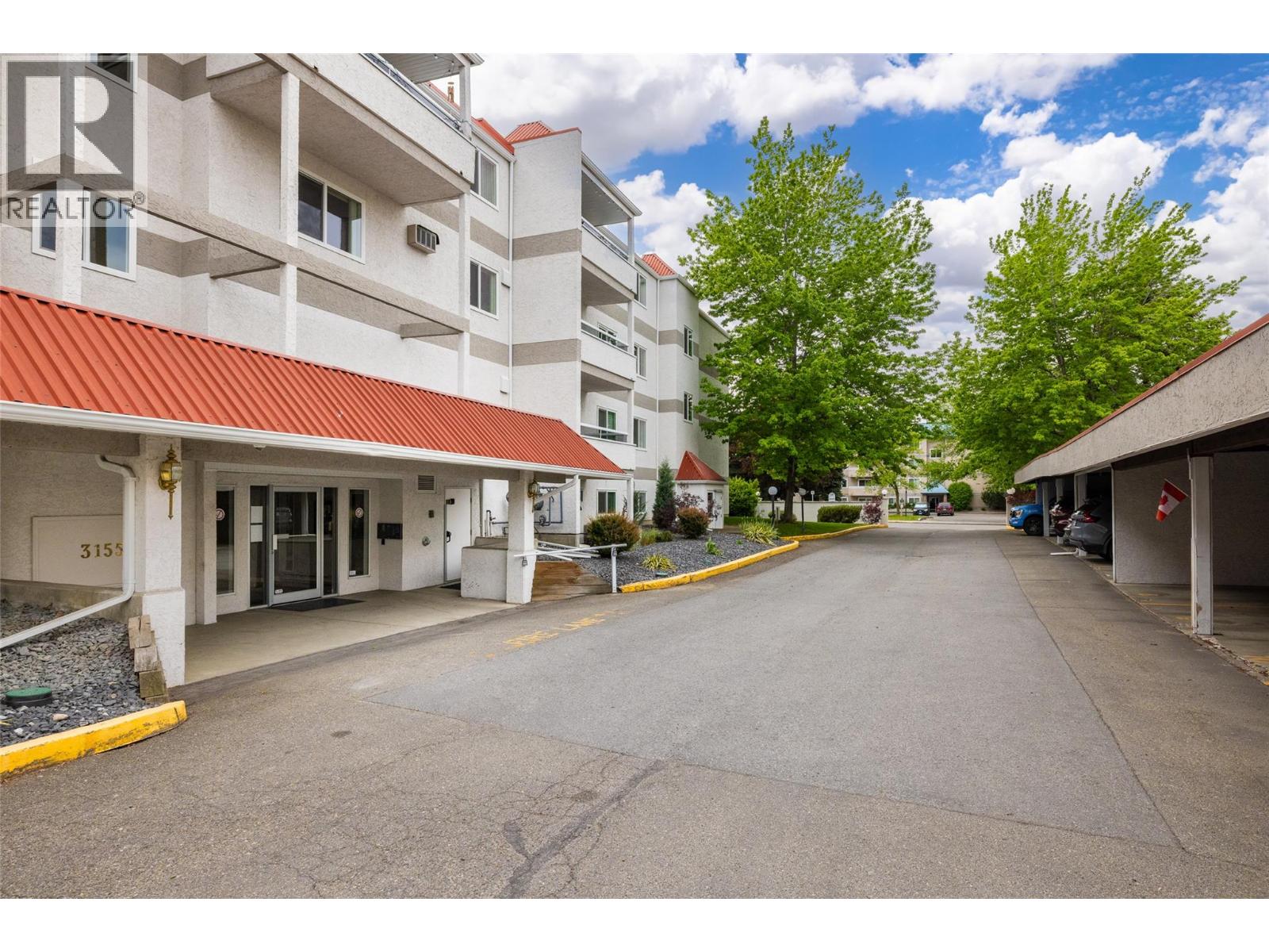 3155 De Montreuil Court Unit# 405, Kelowna, British Columbia  V1W 3W1 - Photo 4 - 10386295