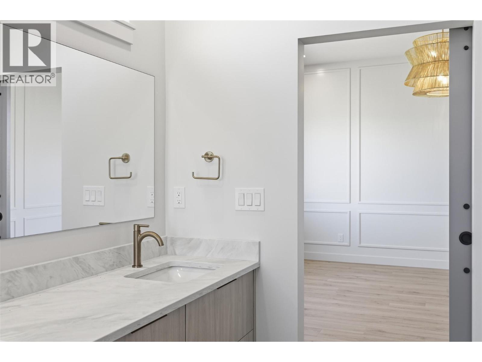 38 Rue Cheval Noir Unit# 329, Kamloops, British Columbia  V1S 0G4 - Photo 36 - 10385982