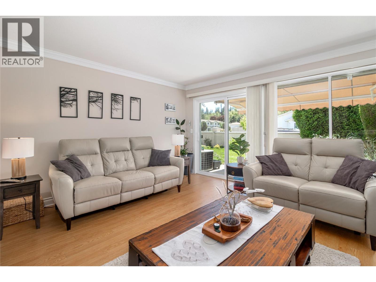 1886 Parkview Crescent Unit# 3, Kelowna, British Columbia  V1X 7G6 - Photo 3 - 10384242