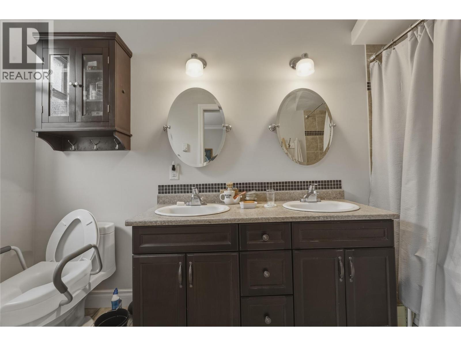 240 Grouse Avenue, Vernon, British Columbia  V1H 2A1 - Photo 22 - 10386729