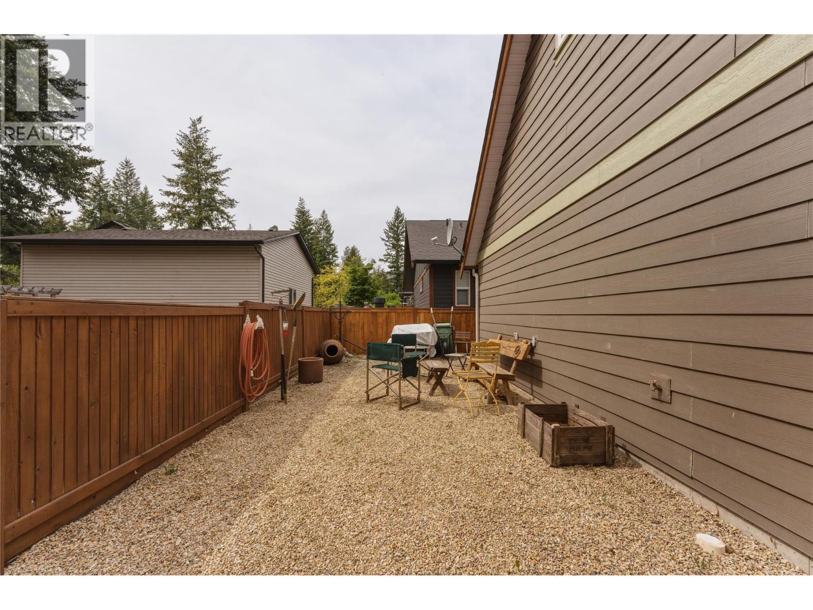 240 Grouse Avenue, Vernon, British Columbia  V1H 2A1 - Photo 36 - 10386729