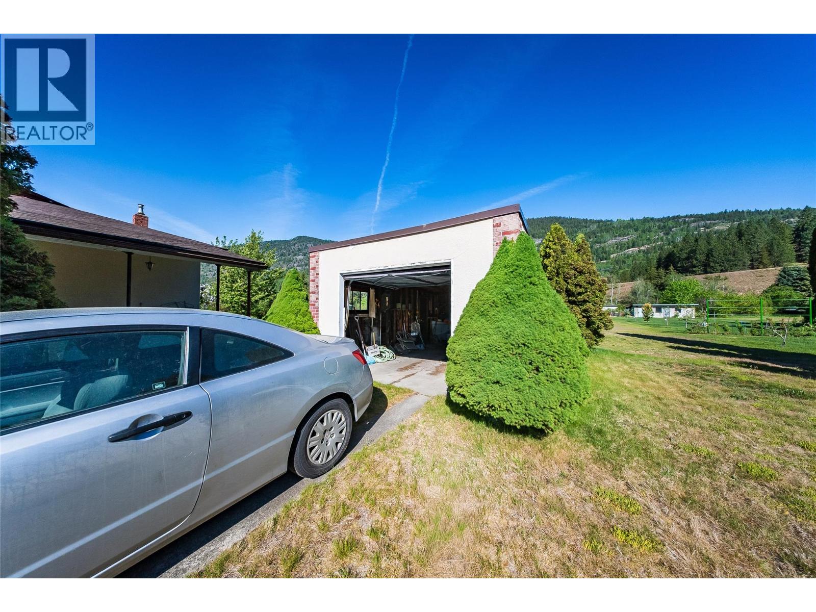 321 12th Avenue, Genelle, British Columbia  V0G 1G0 - Photo 27 - 10386274