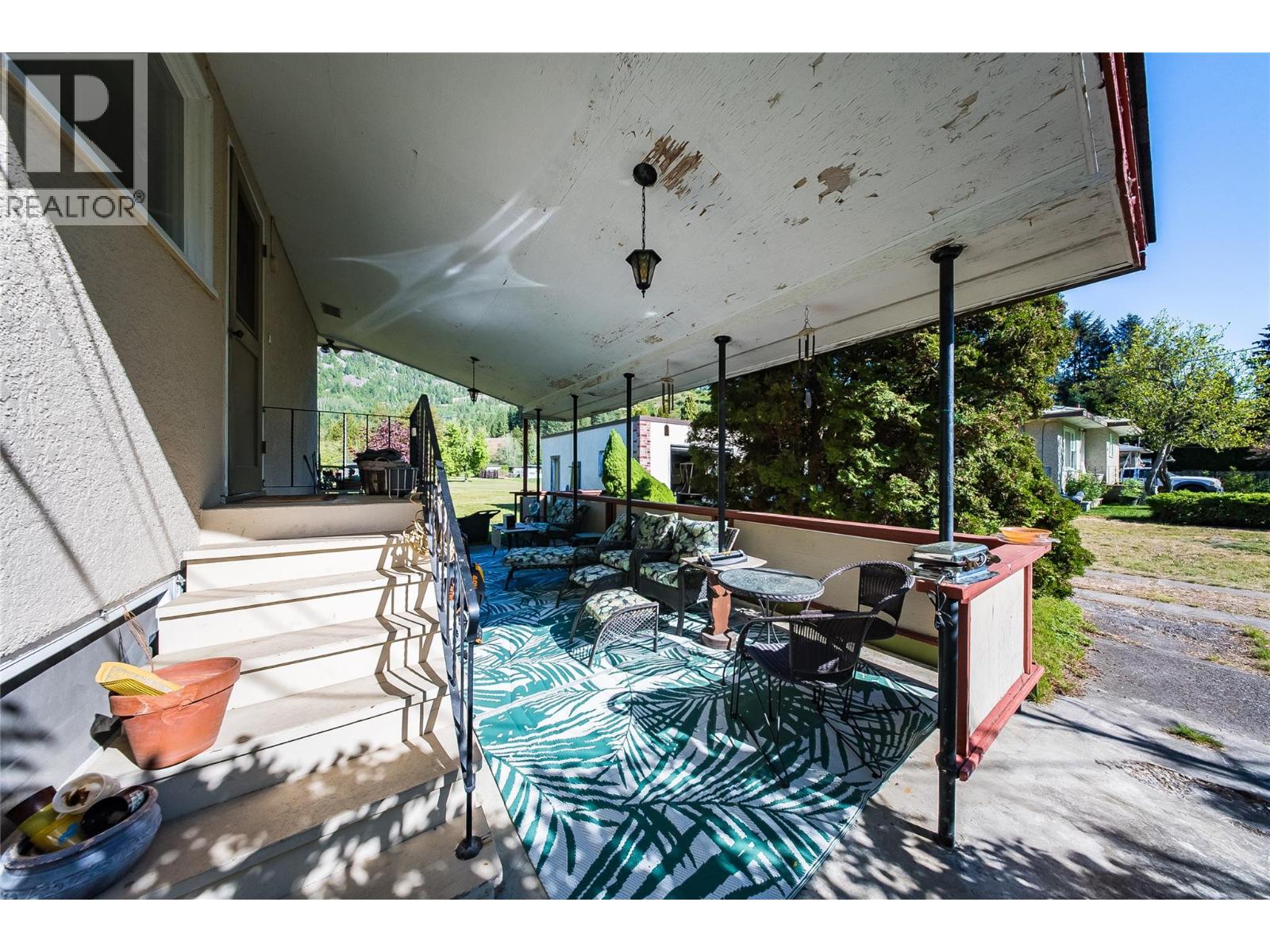 321 12th Avenue, Genelle, British Columbia  V0G 1G0 - Photo 36 - 10386274