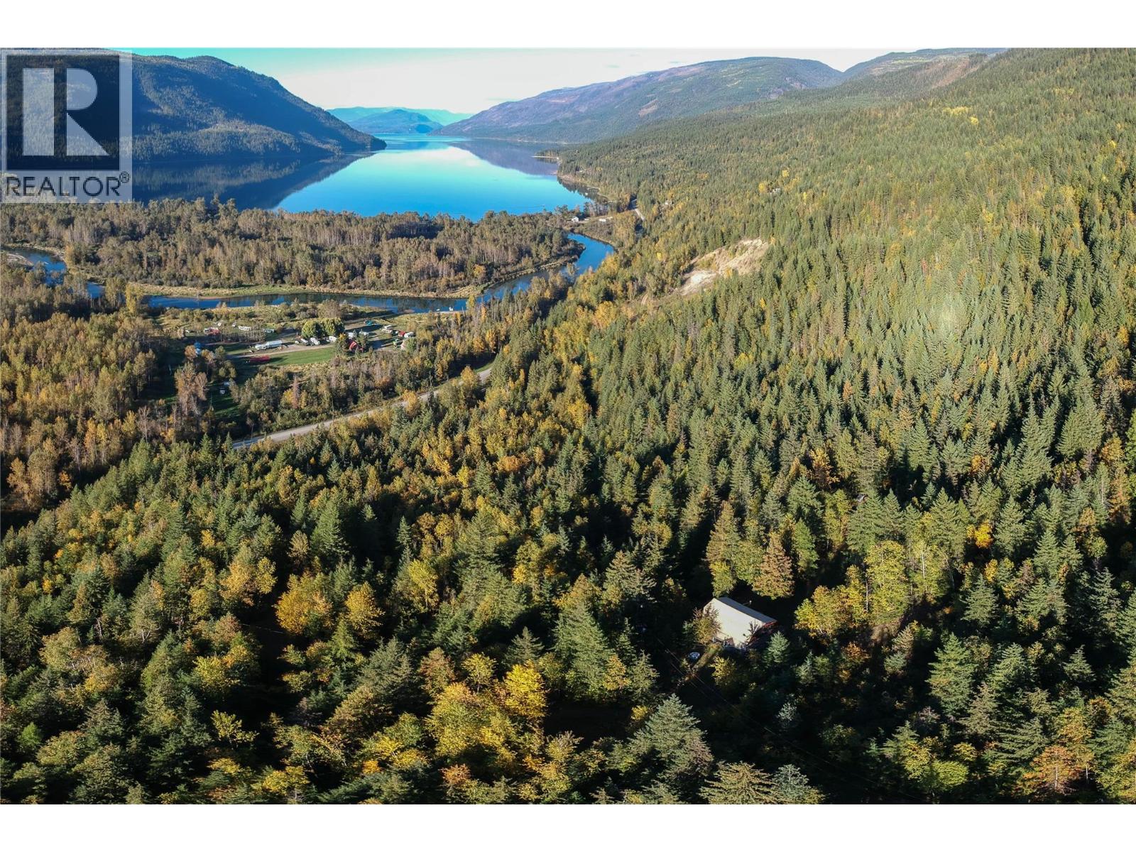 3217 Lumby Mabel Lake Road, Lumby, British Columbia  V0E 2G6 - Photo 2 - 10387162
