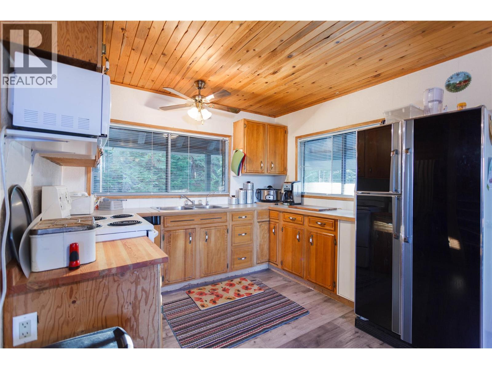 3217 Lumby Mabel Lake Road, Lumby, British Columbia  V0E 2G6 - Photo 9 - 10387162