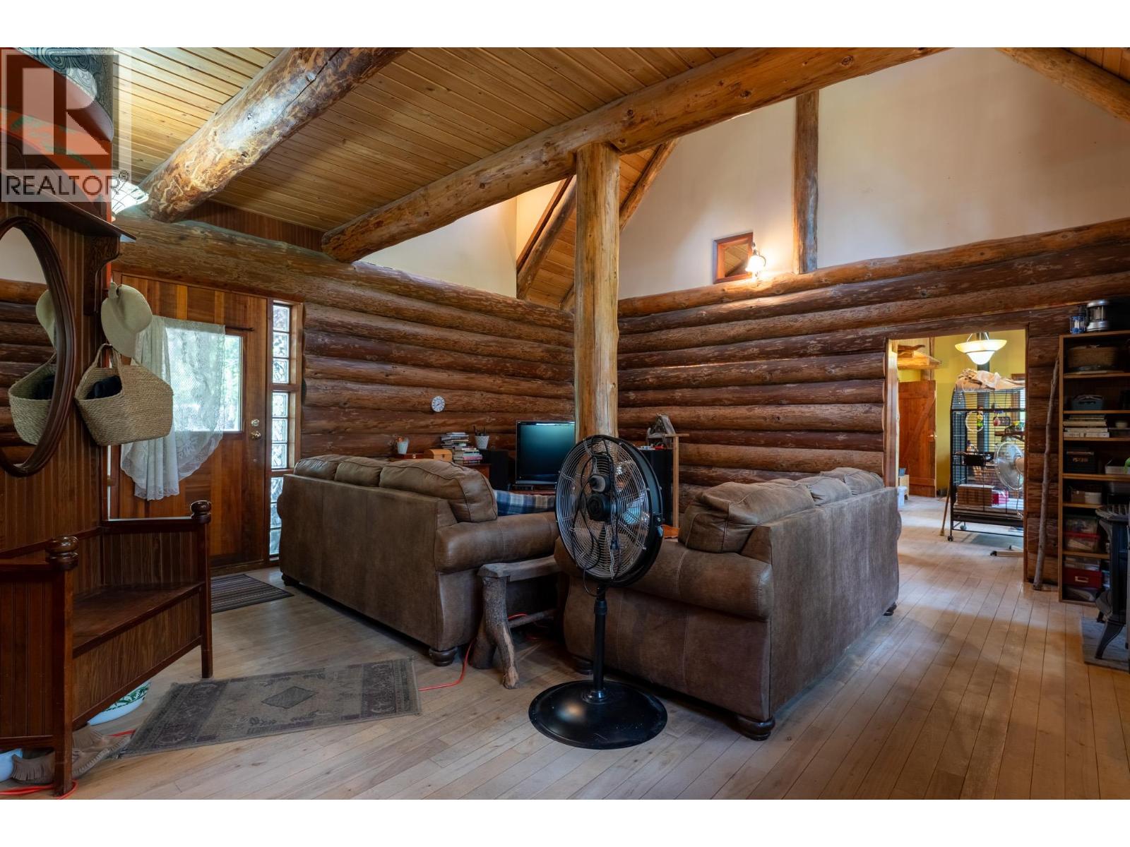 9635 Keithley Road, Vernon, British Columbia  V1H 2E6 - Photo 12 - 10386951
