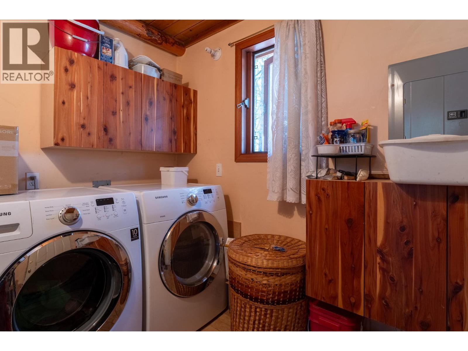 9635 Keithley Road, Vernon, British Columbia  V1H 2E6 - Photo 15 - 10386951