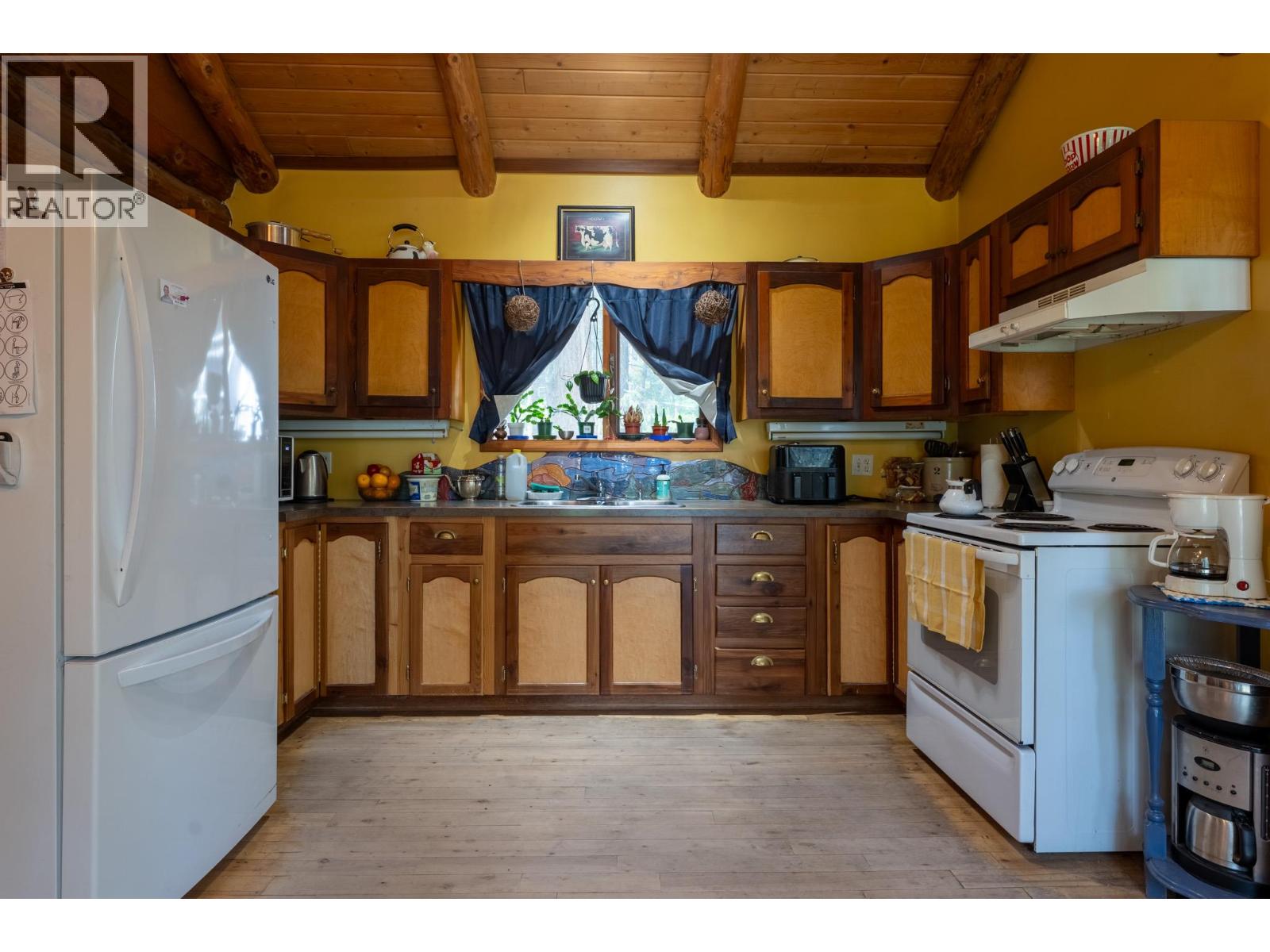 9635 Keithley Road, Vernon, British Columbia  V1H 2E6 - Photo 5 - 10386951