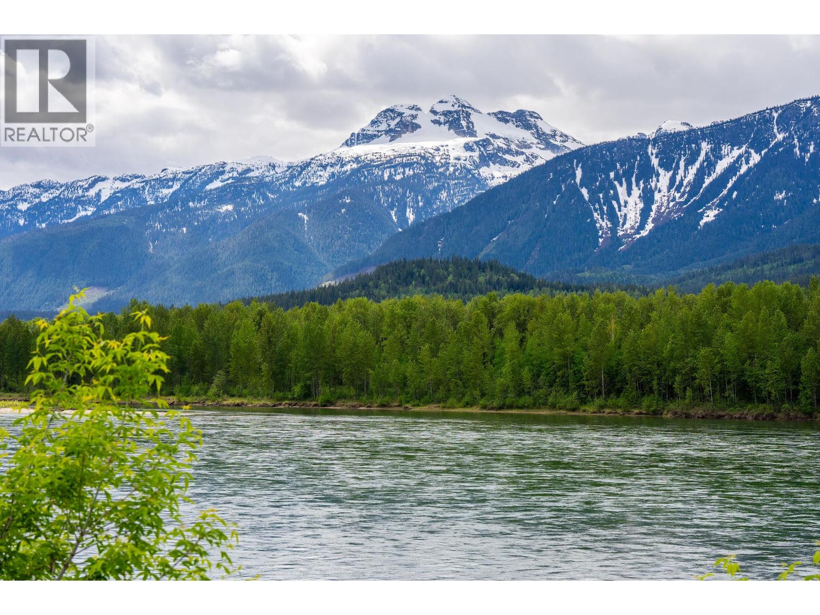 1311 Front Street, revelstoke, British Columbia