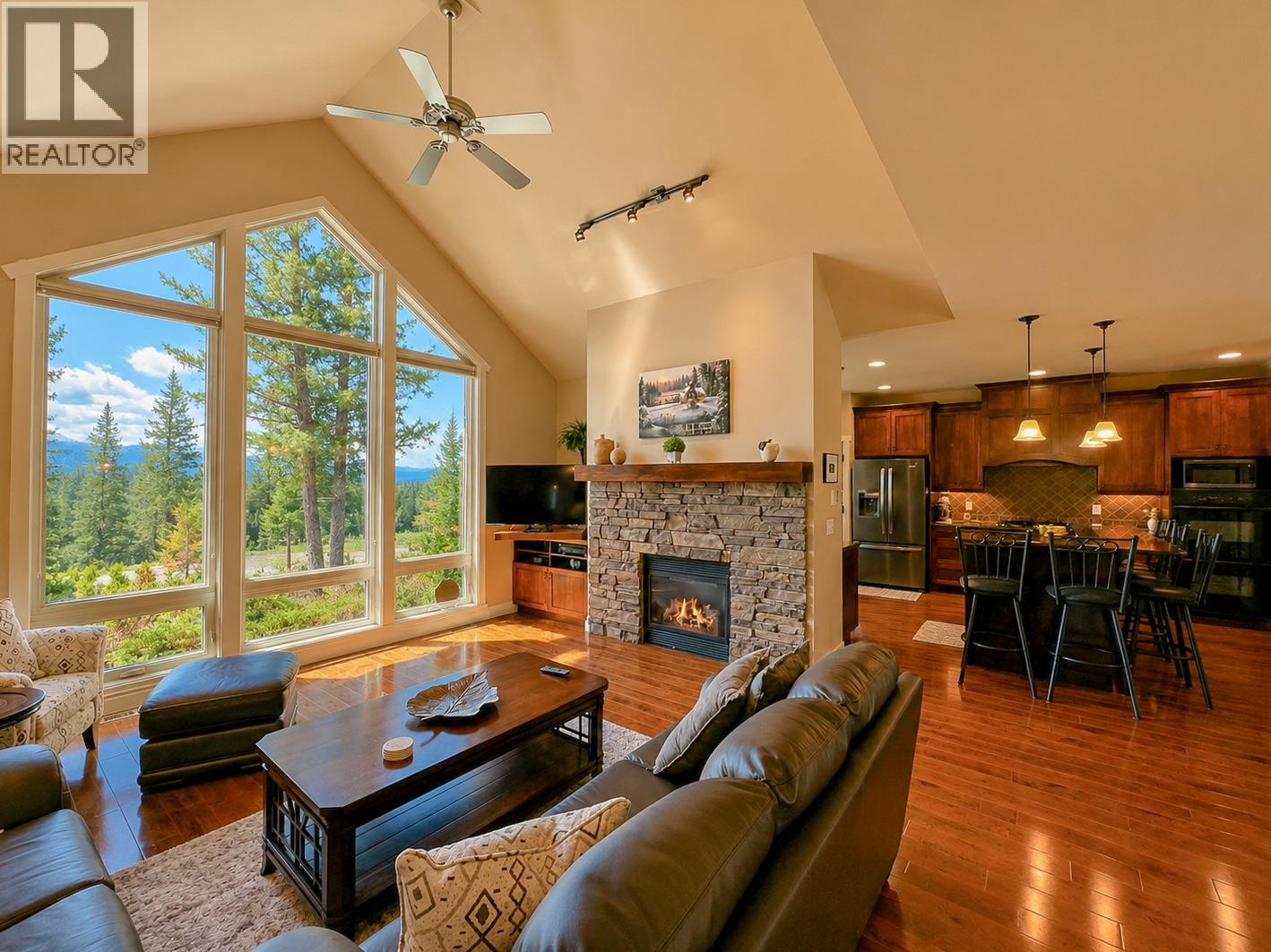 8128 Duby Road, Radium Hot Springs, British Columbia  V0A 1M0 - Photo 12 - 10387019