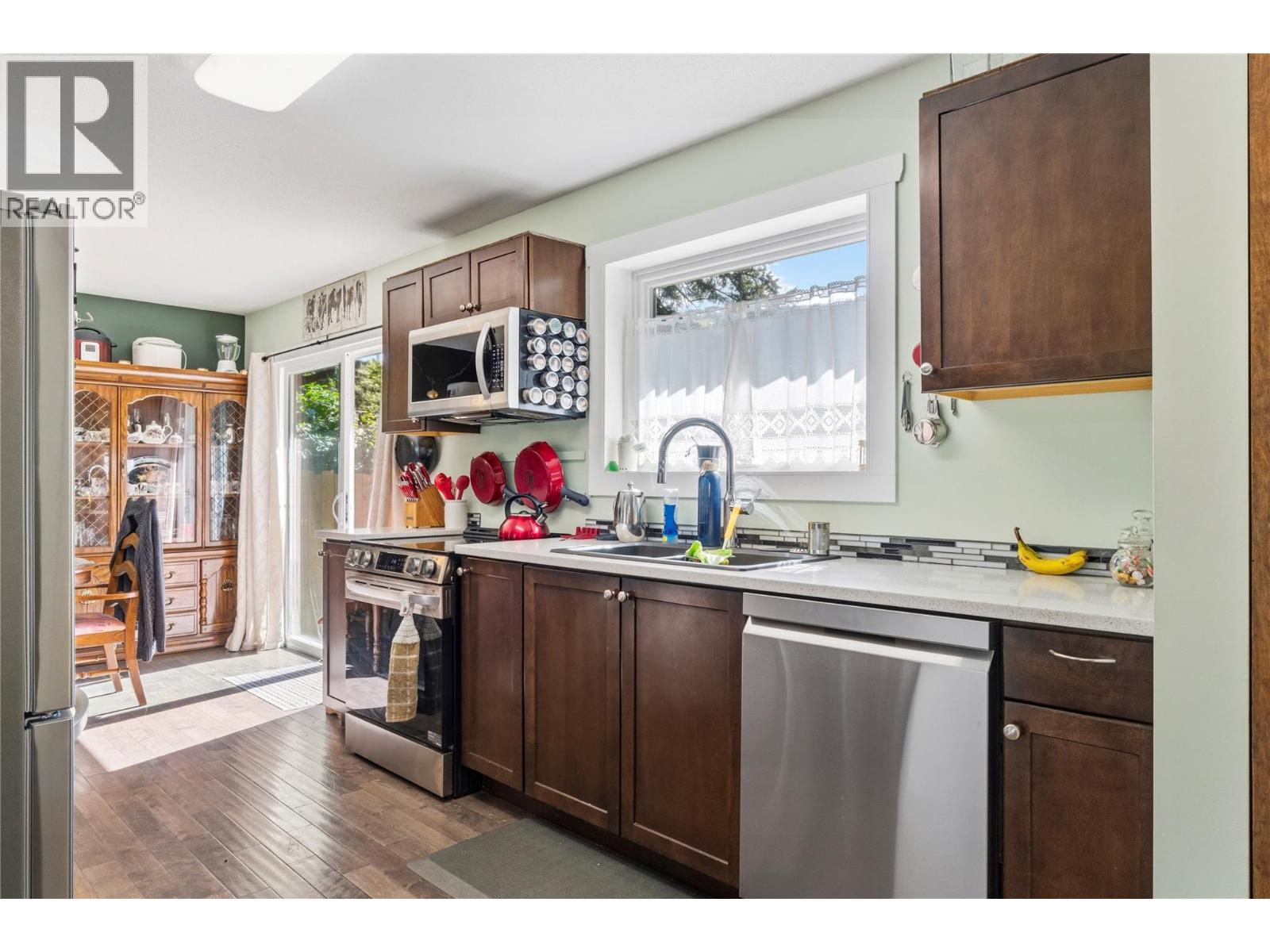 606 Riverside Avenue, Sicamous, British Columbia  V0E 2V0 - Photo 20 - 10386963