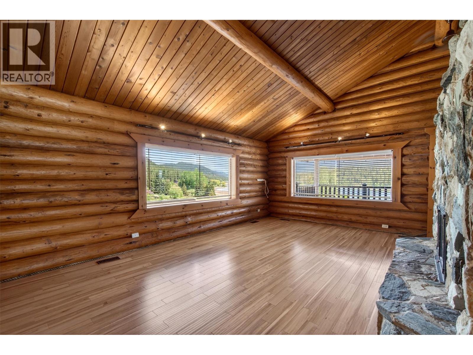 3312 White Lake Road, Sorrento, British Columbia  V0E 2W0 - Photo 17 - 10386866