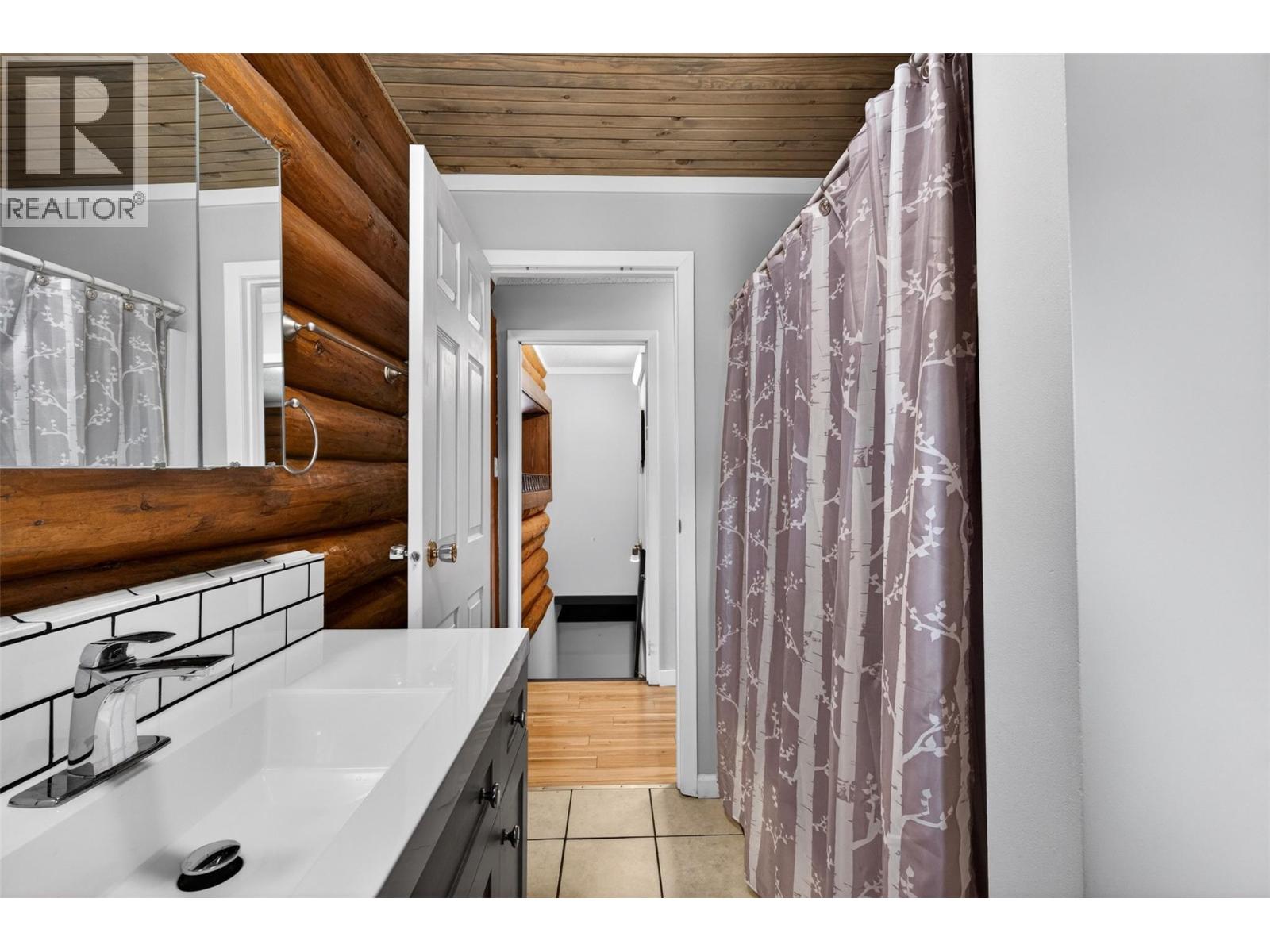 3312 White Lake Road, Sorrento, British Columbia  V0E 2W0 - Photo 21 - 10386866