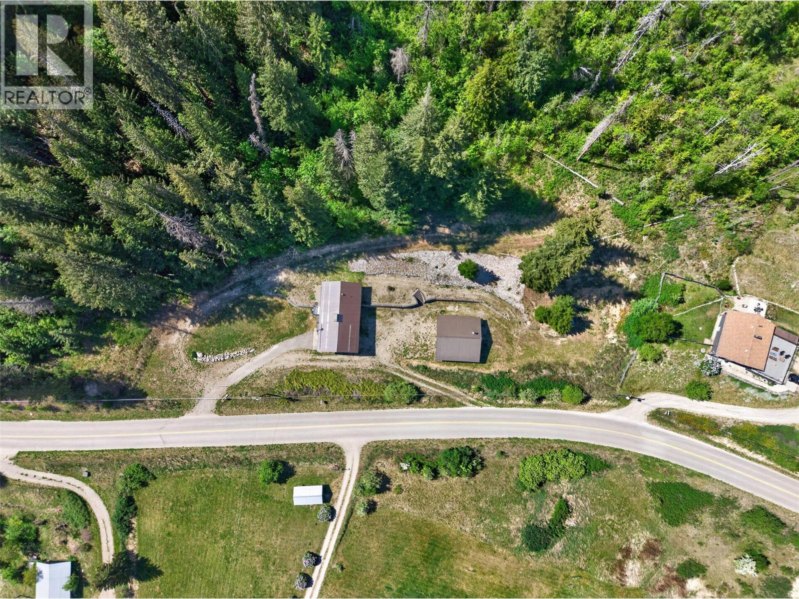 3312 White Lake Road, Sorrento, British Columbia  V0E 2W0 - Photo 4 - 10386866