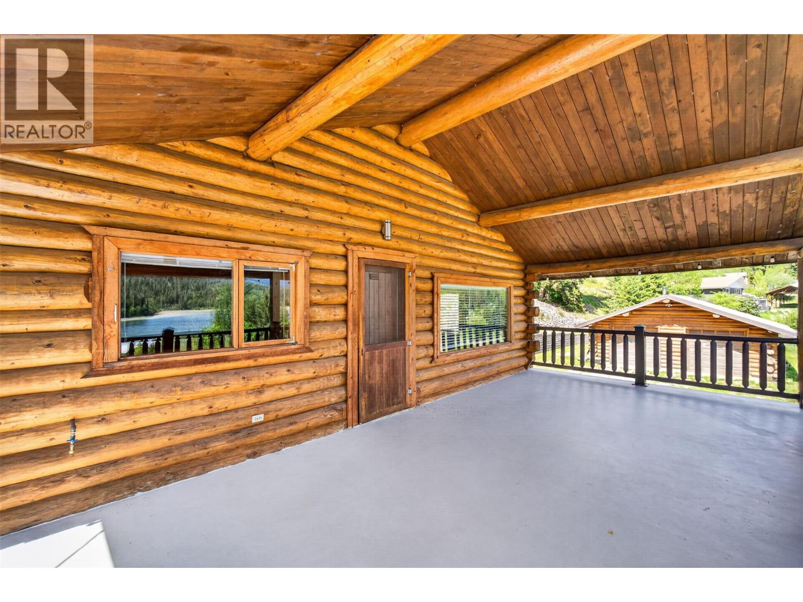 3312 White Lake Road, Sorrento, British Columbia  V0E 2W0 - Photo 41 - 10386866